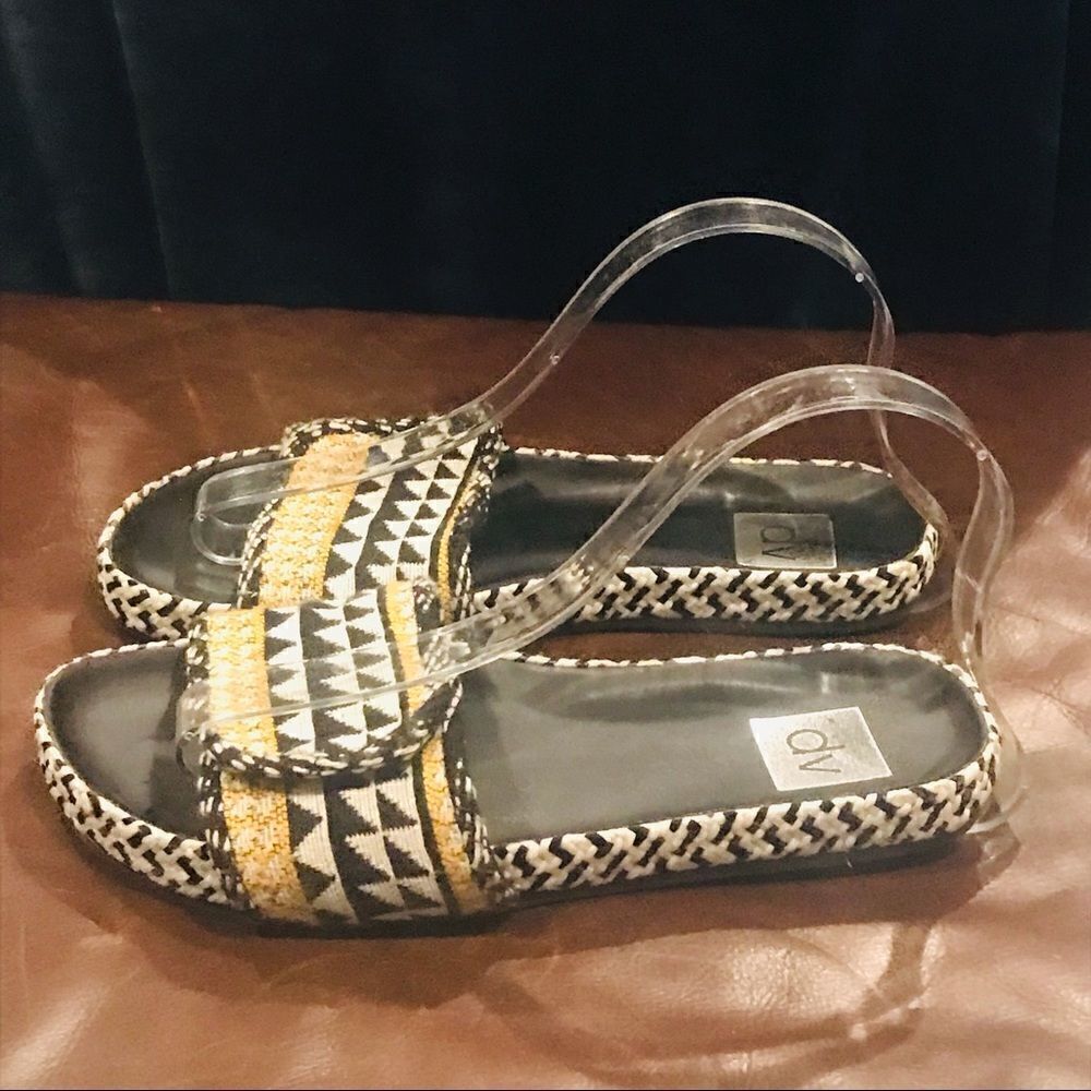 ✅DV by Dolce Vita Funky Pattern Slides